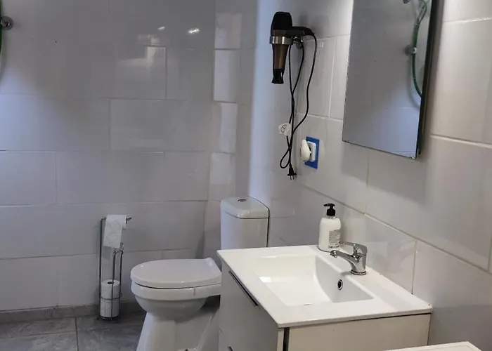 Casa El Drago-tafira Baja בית אירוח *