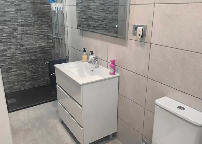 Quarto em Acomodações Particulares Casa El Drago-tafira Baja *