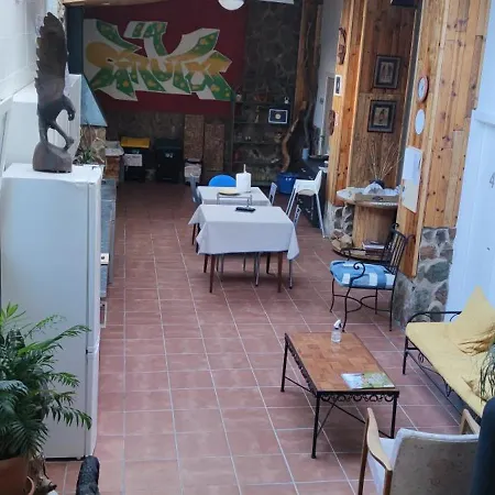 Casa El Drago-tafira Baja Проживання в сім'ї