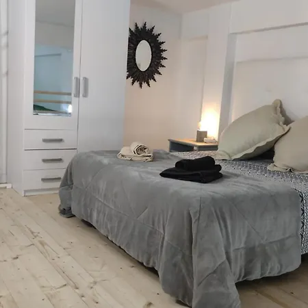 Проживання в сім'ї Casa El Drago-tafira Baja *