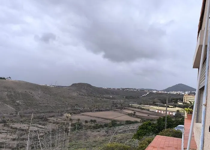 Casa El Drago-tafira Baja ホームステイ *