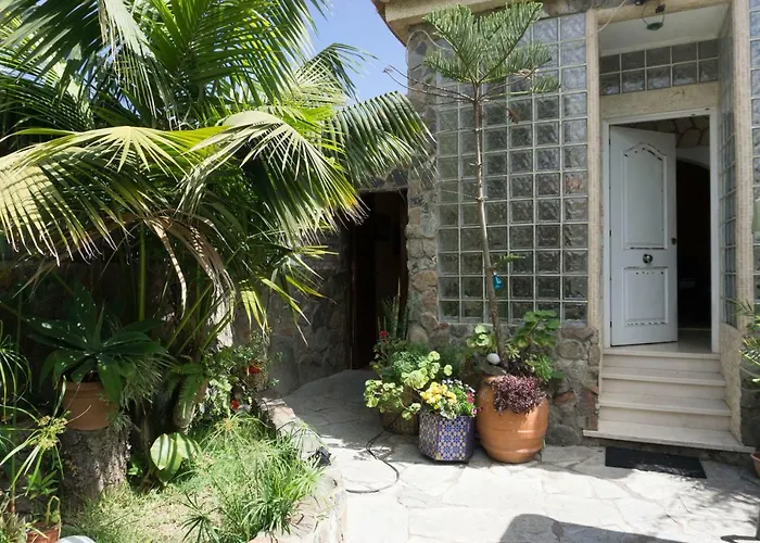 Casa El Drago-tafira Baja Accommodatie bij particulieren